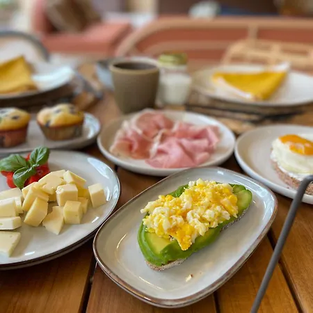 Le Pietrasantine - Garden B&B 피에트라산타