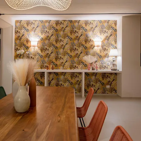 Le Pietrasantine - Garden B&B 피에트라산타