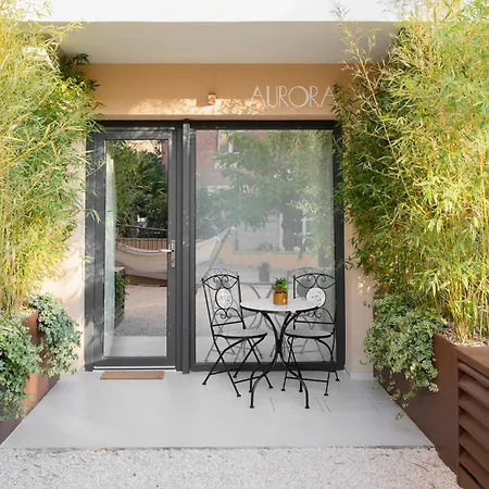 Le Pietrasantine - Garden B&B