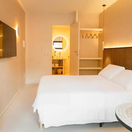 Le Pietrasantine - Garden B&B 3*